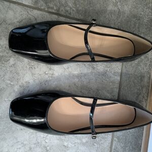Black Patent Leather Mary Jane Shoes